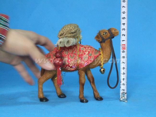 皮毛玩(wán)具駱駝：LT011義烏楚傑工藝品有限公司