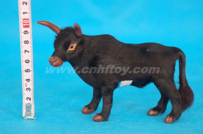 皮毛玩(wán)具牛：N020義烏楚傑工藝品有限公司