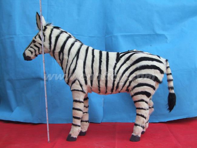 大(dà)型動物(wù)：DX050義烏楚傑工藝品有限公司