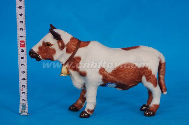 皮毛玩(wán)具牛：N142義烏楚傑工藝品有限公司