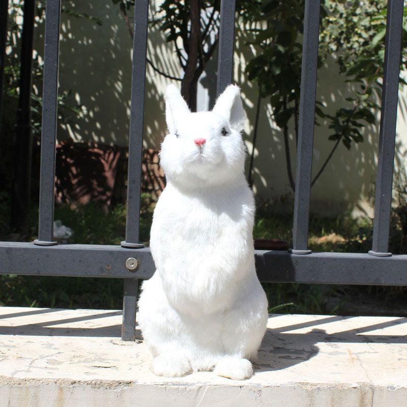 皮毛玩(wán)具兔：仿真兔子(zǐ)公仔創意工(gōng)藝品櫥窗(chuāng)擺件(jiàn)義烏楚傑工藝品有限公司